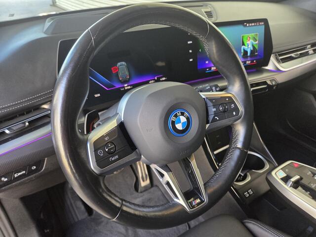 BMW iX1 xDrive30 Launch Edition 67 kWh