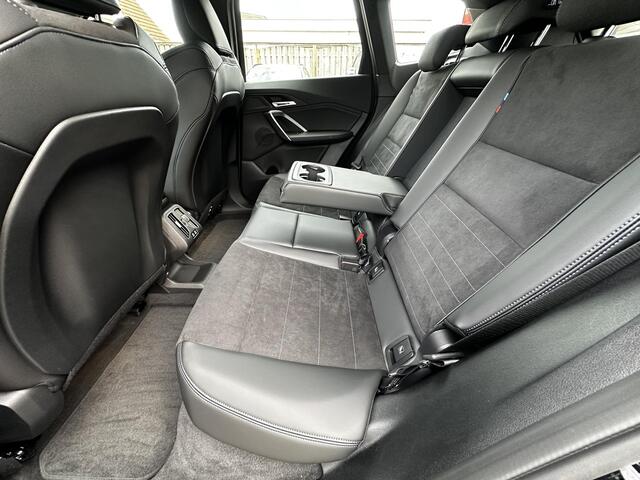 BMW iX1 xDrive30 67 kWh M Sport Edition – foto 3