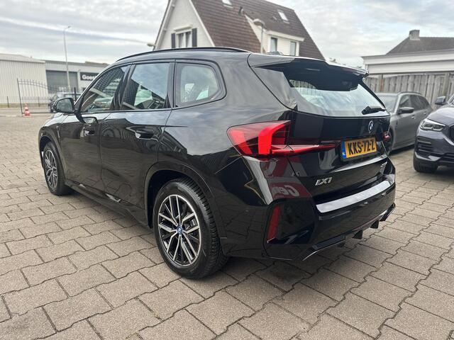 BMW iX1 xDrive30 67 kWh M Sport Edition – foto 7