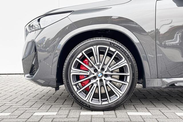 BMW iX1 eDrive20 67 kWh M Sport Edition – foto 3