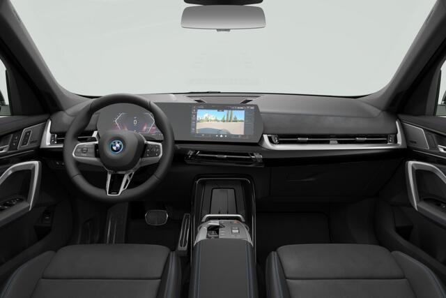 BMW iX1 eDrive20 67 kWh M Sport Edition | M Sportpakket Pro | Innovation Pack | Comfort Pack | Travel Pack | Trekhaak