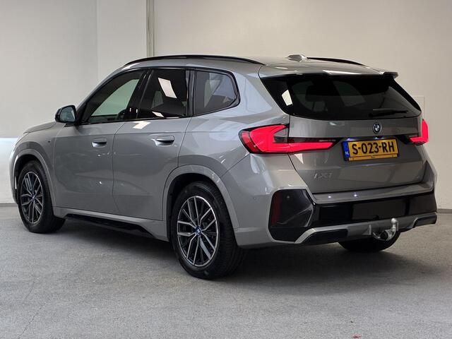 BMW iX1 xDrive30 M-Sport Launch Edition 67 kWh | TREKHAAK | H&K | LASERLIGHT |