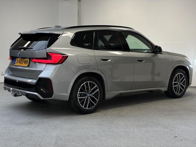 BMW iX1 xDrive30 M-Sport Launch Edition 67 kWh | TREKHAAK | H&K | LASERLIGHT |