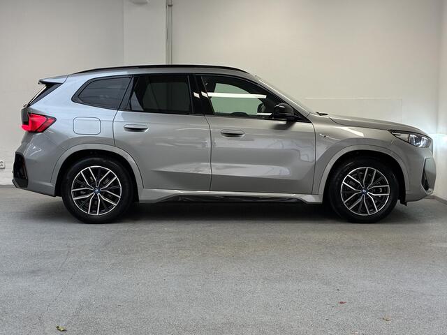BMW iX1 xDrive30 M-Sport Launch Edition 67 kWh | TREKHAAK | H&K | LASERLIGHT |