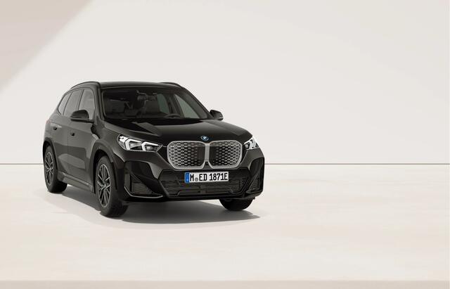 BMW iX1 eDrive20 - M-Sport - Pano - Trekhaak - ACC - Memoryzetel – foto 6