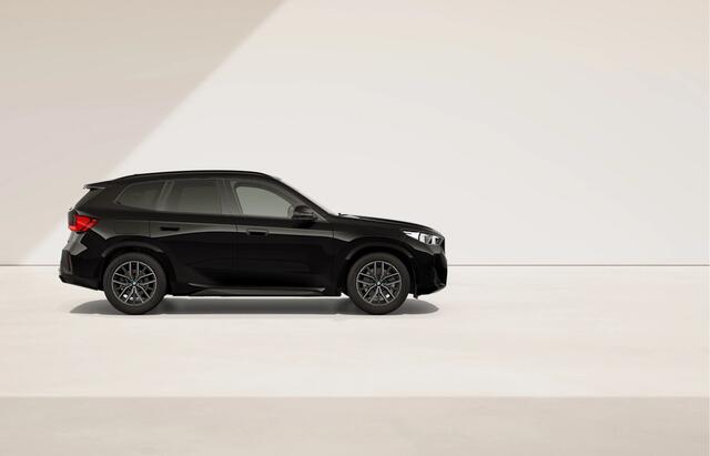 BMW iX1 eDrive20 - M-Sport - Pano - Trekhaak - ACC - Memoryzetel – foto 7