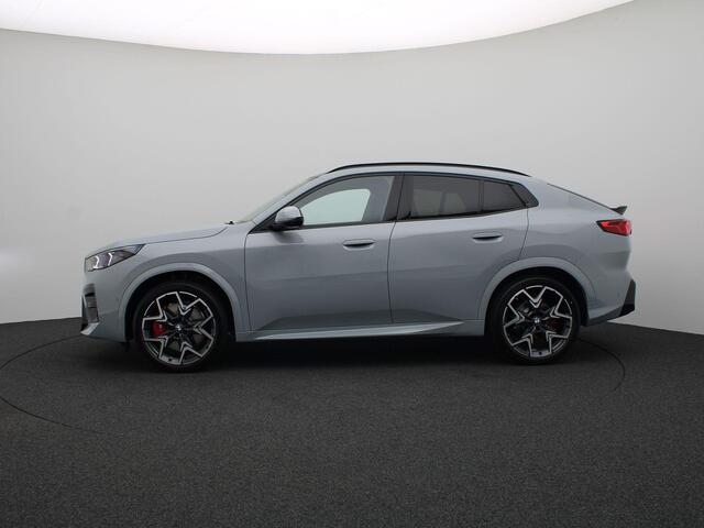 BMW iX2 xDrive30 67 kWh M Sport Edition M Sportpakket Pro | Innovation Pack | Harman Kardon | Panoramadak