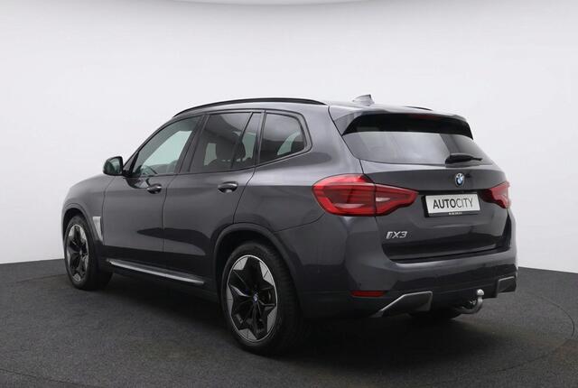 BMW iX3 High Executive 80 kWh Pano | Trekhaak | Harman Kardon | HUD | 360° Camera – foto 3
