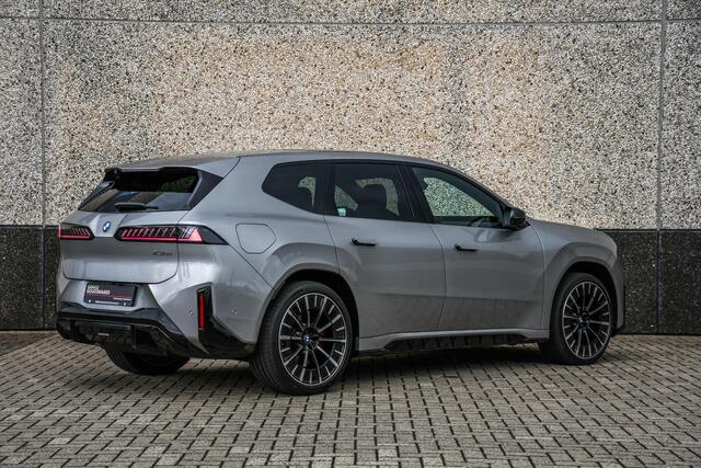 BMW iX3 50 xDrive 113 kWh