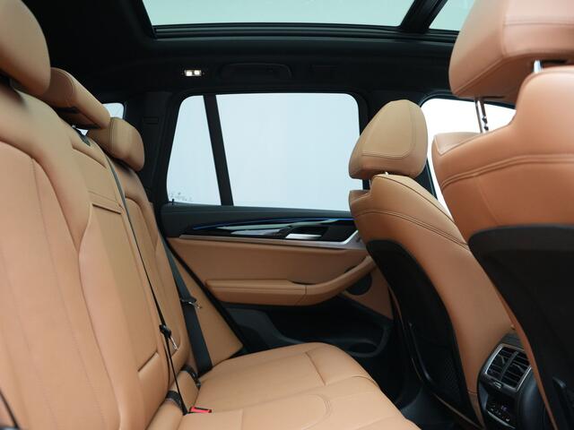 BMW iX3 M Sport 80 kWh 286pk Dealer O.H | Panodak | Adaptive Cruise | Camera | Lederen Sportstoelen Memory & Verwarmd | Sfeerverlichting | Blis | Apple Carplay | Navigatie | DAB | 19"L.M