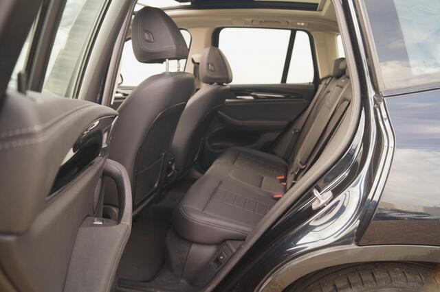 BMW iX3 Executive 80 kWh -SOH95%-PANO-LEER-CAM-NAVI-