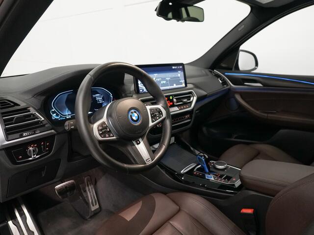 BMW iX3 80 kWh Panoramadak | Harman Kardon | CoPilot | Head Up