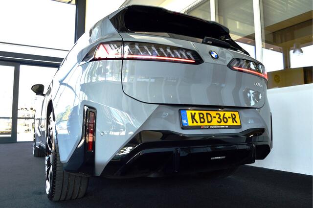 BMW iX3 50 xDrive M-Sport Pro 113 kWh | Per direct leverbaar !!