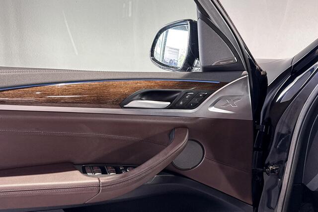 BMW iX3 High Executive 80 kWh | Glazen Panoramadak | Stoelverwarming | Harman Kardon | Head-Up Display |
