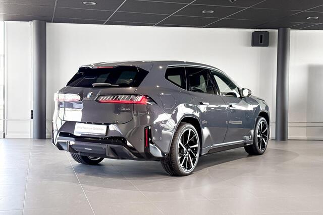 BMW iX3 40 eDrive 83 kWh | M Sport | Glazen Panoramadak | Harman Kardon | Massagestoelen | Trekhaak |