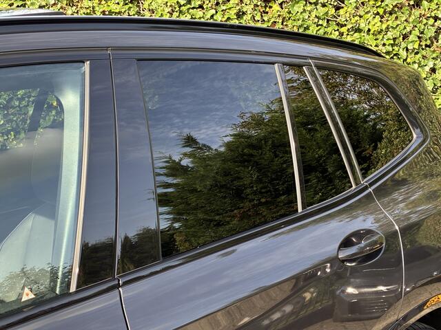 BMW iX3 | M-Sport | Driving ass. Prof | Park ass. | Panorama | 20'' | Camera
