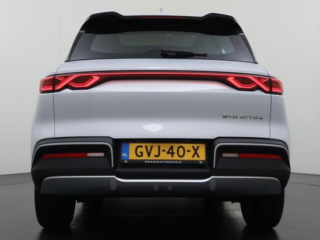 BYD ATTO 2 Boost 45 kWh DIRECT LEVERBAAR | Volledige BYD Fabrieksgarantie t/m 11-2030 of 150.000 km | Stoel & Stuurverwarming | Adaptieve Cruise | 360° Camera | Panoramadak | Dodehoekassistent | Origineel NL Auto