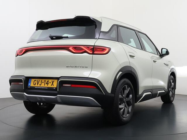 BYD ATTO 2 Boost 45 kWh DIRECT LEVERBAAR | Volledige BYD Fabrieksgarantie t/m 11-2030 of 150.000 km | Stoel & Stuurverwarming | Adaptieve Cruise | 360° Camera | Panoramadak | Dodehoekassistent | Origineel NL Auto