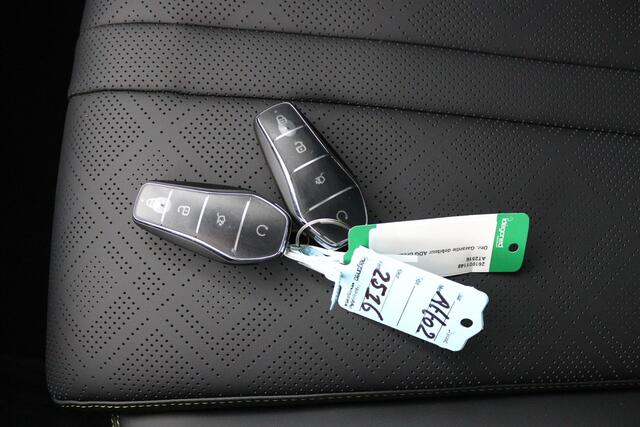 BYD ATTO 2 1.5 DM-i Boost | Panoramadak | 360 graden camera | Stoel/stuurverwarming | Google Maps Navigatie