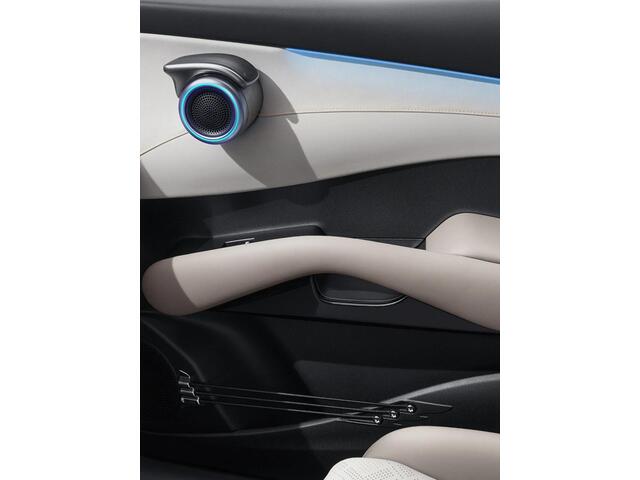 BYD ATTO 2 DM-i Boost DEMO | NIEUW | 1000 km | Apple Carplay | Navigatie | 360 graden camera