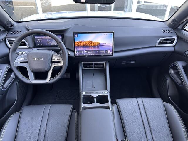 BYD ATTO 2 Comfort 65 kWh | Panoramadak | Apple Carplay & Android Auto | Adaptief cruise control | Stoelverwarming