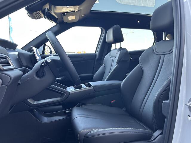 BYD ATTO 2 Comfort 65 kWh | Panoramadak | Apple Carplay & Android Auto | Adaptief cruise control | Stoelverwarming