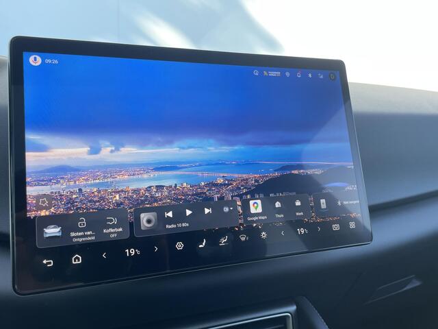 BYD ATTO 2 1.5 DM-i Boost | Panorama dak | Google Navigatie |