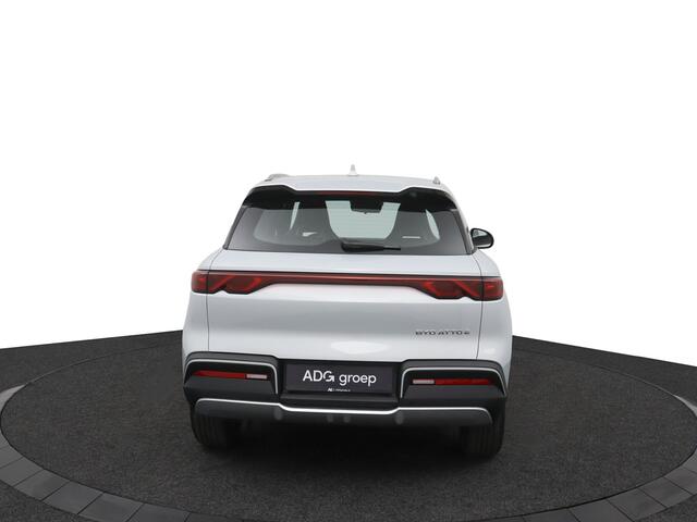BYD ATTO 2 Comfort 65 kWh Panoramadak / 360 graden camera/Navigatie-Stuur/stoelverwarming