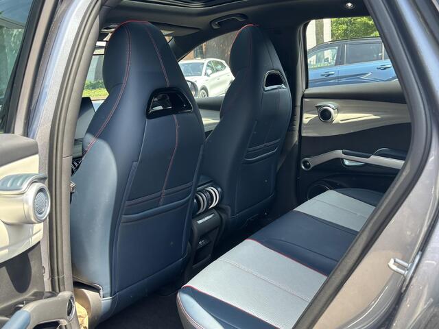 BYD Atto 3 Design COMPLETE AUTO | RIJKLAAR INCL. FABR. GARANTIE T/M 2029 | AANDRIJFLIJN EN ACCU ZELFS T/M 2031