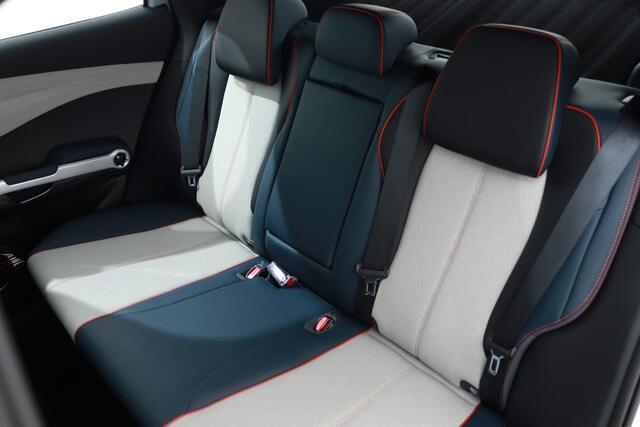 BYD Atto 3 COMFORT 60 KWH 204PK 3-FASE | Panoramadak | Leder | 360 camera |