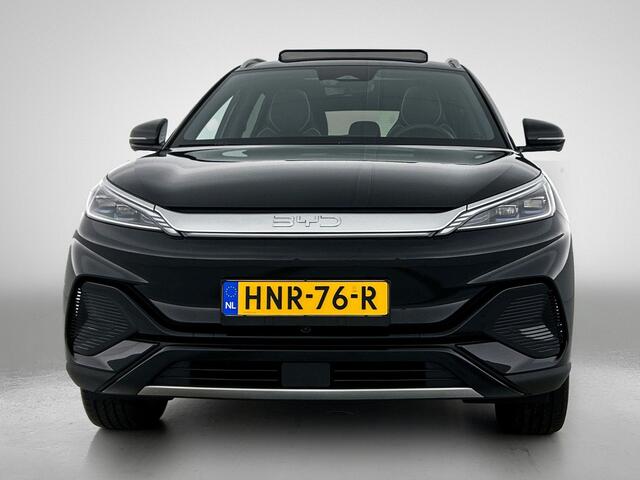 BYD Atto 3 Comfort 60 kWh | Modeljaar 2025 | Zwart Leder | 18" glossy velgen | Regensensor |