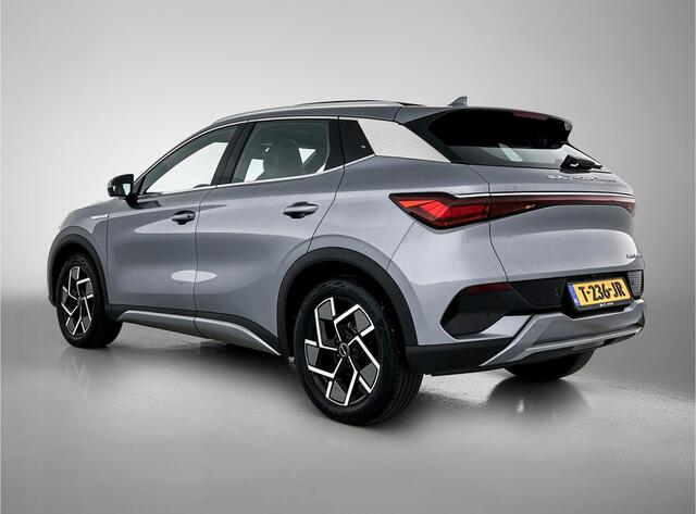 BYD Atto 3 Design 60 kWh | V2L | 18" LMV | Vegan leder | 15,6" multimediascherm |