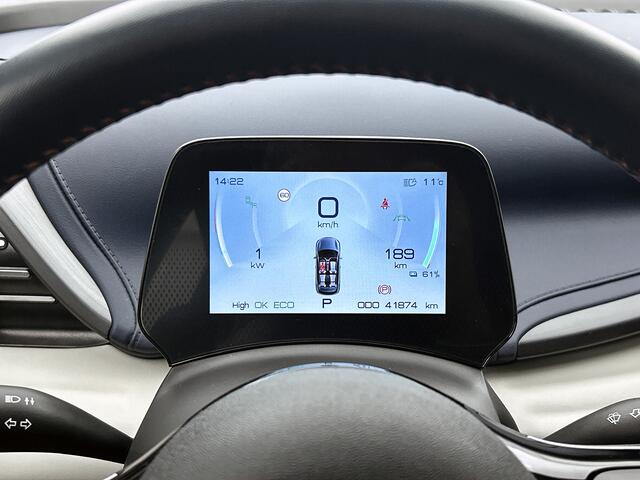 BYD Atto 3 Comfort 60 kWh | 18" LMV | Elektrische stoelen | 420 KM WLTP | Draaibaar Multimediascherm |