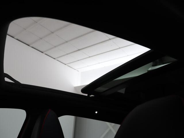 BYD Atto 3 Comfort 60 kWh | Panoramadak | Warmtepomp | Leder | Stoelverwarming | 360 Camera | Carplay | Adaptive cruise