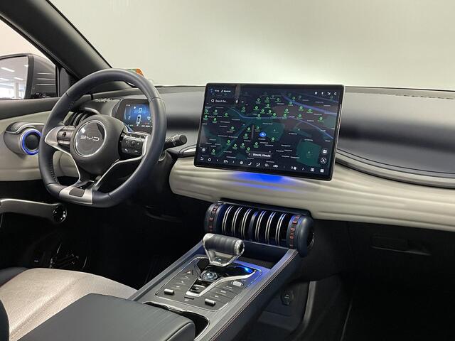 BYD Atto 3 Design 60 kWh | soH 95% | Panoramadak | Camera | Winterpakket | Carplay