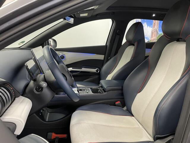 BYD Atto 3 Design 60 kWh | soH 95% | Panoramadak | Camera | Winterpakket | Carplay