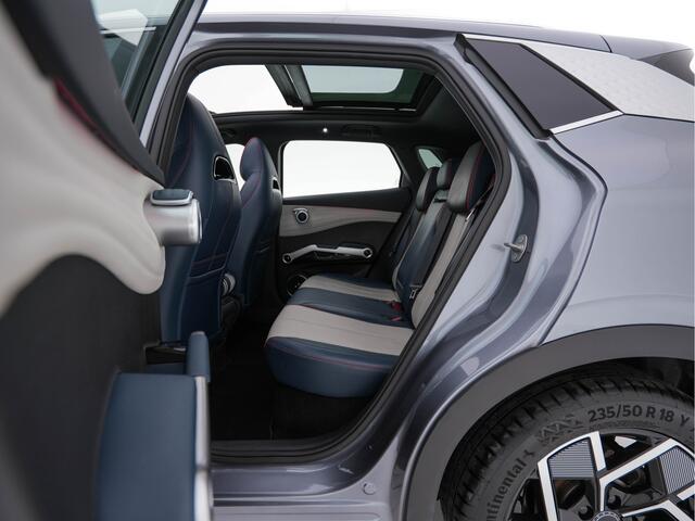 BYD Atto 3 Comfort 60 kWh [ 3-Fase ] {SOH-92%} (INCL.BTW) *PANO | ADAPTIVE-CRUISE | LEATHER | FULL-LED | TOP-VIEW | BLIND-SPOT | HEATED-COMFORTSEATS | DIGI-COCKPIT | CARPLAY | DAB | NAVI-FULLMAP | ECC | PDC | 18''ALU*