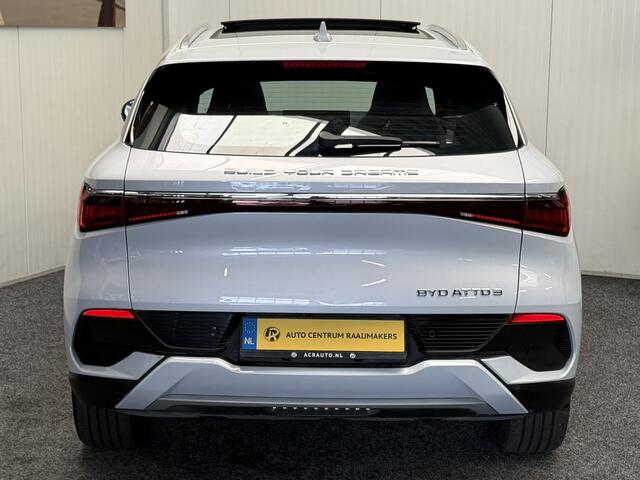 BYD Atto 3 DESIGN 60 kWh WLTP 420 KM * 45 STUKS OP VOORRAAD* APPLE CARPLAY/ ANDROID AUTO ELEK. ACHTERKLEP PANORAMADAK ELEK. VOORSTOELEN KEYLESS ENTRY/ START 360 CAMERA STOELVERWARMING NAVI NIEUWSTAAT !!!
