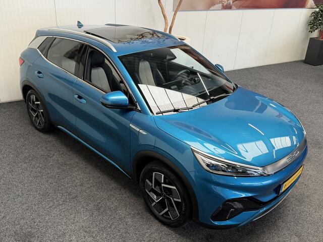 BYD Atto 3 DESIGN 60 kWh WLTP 420 KM * 45 STUKS OP VOORRAAD* APPLE CARPLAY/ ANDROID AUTO ELEK. ACHTERKLEP PANORAMADAK ELEK. VOORSTOELEN KEYLESS ENTRY/ START 360 CAMERA STOELVERWARMING NAVI