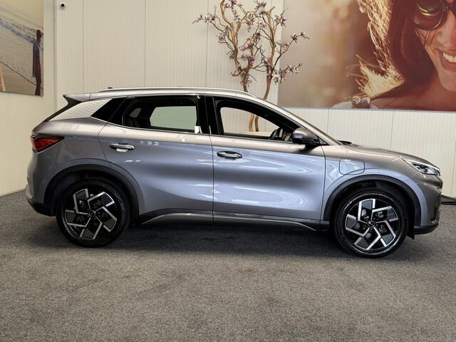 BYD Atto 3 DESIGN 60 kWh WLTP 420 KM * 45 STUKS OP VOORRAAD* APPLE CARPLAY/ ANDROID AUTO ELEK. ACHTERKLEP PANORAMADAK ELEK. VOORSTOELEN KEYLESS ENTRY/ START 360 CAMERA STOELVERWARMING NAVI NIEUWSTAAT !!!