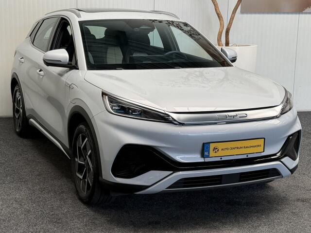 BYD Atto 3 DESIGN 60 kWh WLTP 420 KM * 45 STUKS OP VOORRAAD* APPLE CARPLAY/ ANDROID AUTO ELEK. ACHTERKLEP PANORAMADAK ELEK. VOORSTOELEN KEYLESS ENTRY/ START 360 CAMERA STOELVERWARMING NAVI NIEUWSTAAT !!!