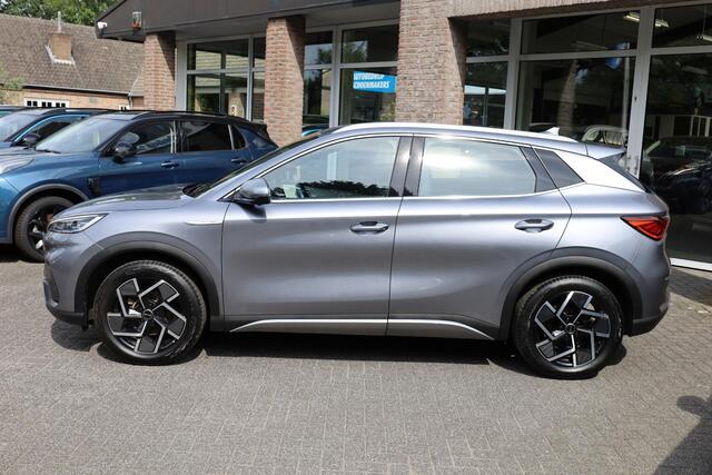 BYD Atto 3 Design 60 kWh PANO 360-CAMERA ADAPTIVE-CRUISE LEER STOELVERW. CARPLAY SFEERVERL. ELEC.STOELEN/KLEP 2XPDC 18''LMV ENZ.
