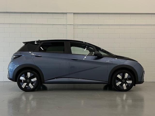 BYD Dolphin Design 60 kWh NAV | CLIMATE CONTROL | BEDIENING VIA APP | APPLE CARPLAY | ANDROID AUTO | 360 CAMERA | ELECTRISCHE STOELEN