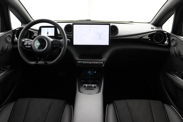 BYD Dolphin Design 60 kWh |424km WLTP|Panoramadak|Getinte ruiten|360 graden camera|Parkeersensoren|Navigatie