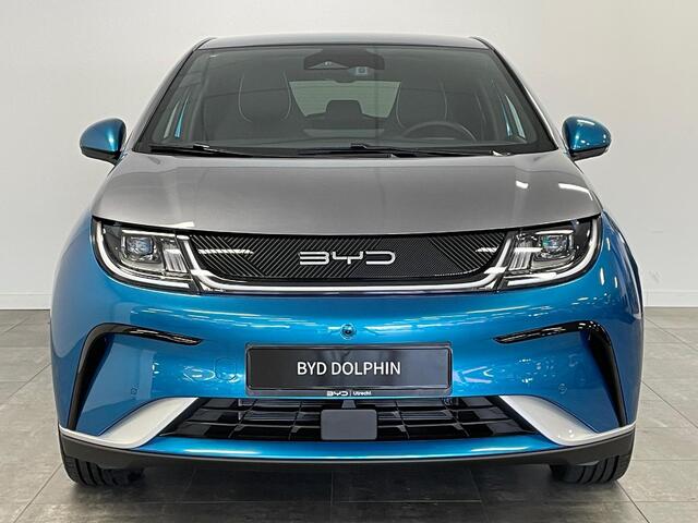 BYD Dolphin Design 60 kWh l VOORRAAD l PANORAMADAK l 360 CAMERA l