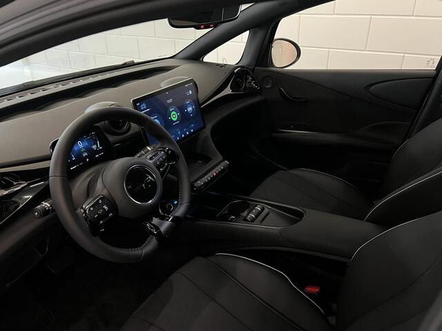BYD Dolphin Comfort 60 kWh 2024 VOORRAADKORTING | APPLE CARPLAY | STOELVERWARMING