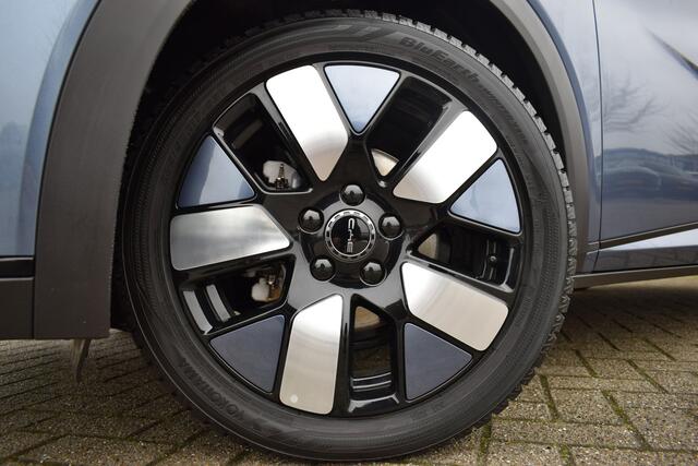 BYD Dolphin Design 60.4 kWh | Panorama dak | Cruise Control | Keyless Entry + Start | 360° camera | 6jr.Fabrieksgarantie