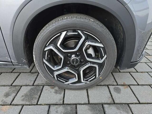 BYD Dolphin COMFORT 60.4 kWh Warmtepomp | 427 KM RANGE! | V2L | Keyless