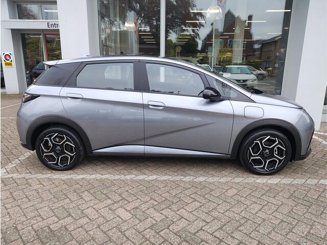 BYD Dolphin COMFORT 60.4 kWh Warmtepomp | 427 KM RANGE! | V2L | Keyless