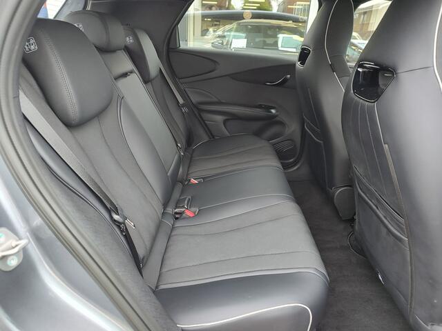 BYD Dolphin COMFORT 60.4 kWh Warmtepomp | 427 KM RANGE! | V2L | Keyless